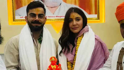 वायरल वीडियो: विराट कोहली और अनुष्का शर्मा अयोध्या के हनुमान गढ़ी मंदिर का दौरा करें फील्ड न्यूज से दूर