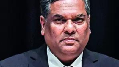 पब्लिक ट्रस्ट को अर्जित करना होगा, इसकी आज्ञा नहीं दी जा सकती: जस्टिस खन्ना | भारत समाचार