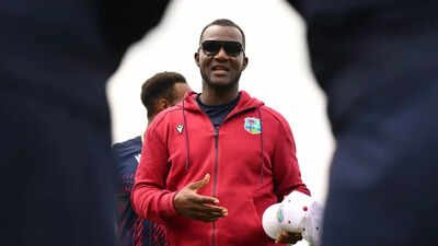 ‘और का पालन करेंगे। यह हमारे नियंत्रण से बाहर है ‘: WI कोच डैरेन सैमी को निकोलस गोरन की तरह अधिक अचानक सेवानिवृत्ति की उम्मीद है। क्रिकेट समाचार