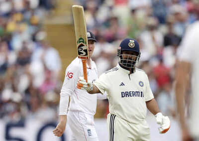 Ind vs Eng: ‘मैं रिकॉर्ड के लिए लालची नहीं हूँ’: इंग्लैंड के खिलाड़ी के लिए ऋषभ पंत का महाकाव्य उत्तर वायरल हो जाता है – घड़ी | क्रिकेट समाचार