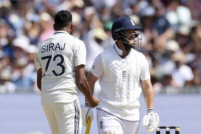 ‘खिलाड़ी रोबोट नहीं हैं’: स्टुअर्ट ब्रॉड स्लैम मोहम्मद सिरज का फाइन, डेमेरिट पॉइंट; प्रश्न पाखंड | क्रिकेट समाचार