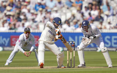 Ind vs Eng: लॉर्ड्स में रवींद्र जडेजा में एमएस धोनी के शेड्स – इंग्लैंड क्रिकेटर ड्रॉ तुलना | क्रिकेट समाचार