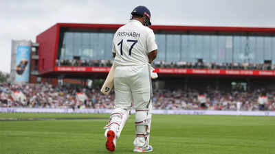 Ind बनाम Eng Test: ‘आप एक ऐसे व्यक्ति को कैसे तोड़ते हैं जिसने मौत को हराया है?’ – आकाश चोपड़ा ओल्ड ट्रैफर्ड में ऋषभ पंत की धैर्य रखता है | क्रिकेट समाचार