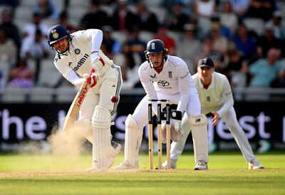 Ind बनाम Eng 4th टेस्ट: ‘2005 में पोंटिंग की तरह- दिनेश कार्तिक ने शूबमैन गिल को ओल्ड ट्रैफर्ड में भारत के आरोप का नेतृत्व करने के लिए वापस किया। क्रिकेट समाचार