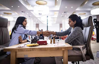 शतरंज | किसने कहा कि 19 वर्षीय दिव्या देशमुख की फाइड विश्व कप जीत-‘भारतीय शतरंज का उत्सव’ | शतरंज समाचार