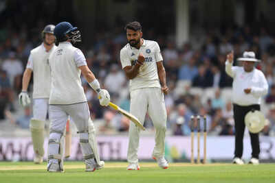 WATCH: बेन डकेट को खारिज करने के बाद आकाश गहरी गर्जना-एनिमेटेड सेंड-ऑफ लाइट्स अप द अंडाकार | क्रिकेट समाचार