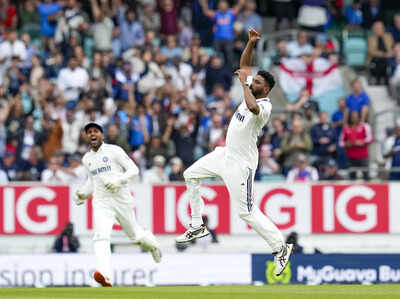 मोहम्मद सिराज क्रिस्टियानो रोनाल्डो की तरह क्यों मनाते हैं? उनके गुजरात टाइटन्स टीम के साथी बताते हैं | क्रिकेट समाचार