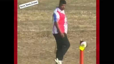 वीडियो देखें और तय करें: बाहर या नहीं? यहाँ क्रिकेट के कानून क्या कहते हैं | क्रिकेट समाचार