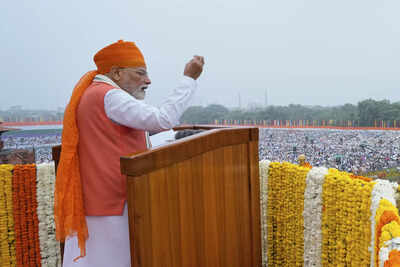 पीएम नरेंद्र मोदी ने नेशनल स्पॉट्स बिल, फारथेस्ट स्कूल से ओलंपिक तक खेल पारिस्थितिकी तंत्र बनाने की योजना है। अधिक खेल समाचार