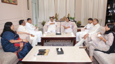 दिल्ली सीएम अटैक केस: रेखा गुप्ता सतहों की पहली छवि पोस्ट-हम्ट के बाद; दी गई ‘z’ श्रेणी VIP सुरक्षा | भारत समाचार