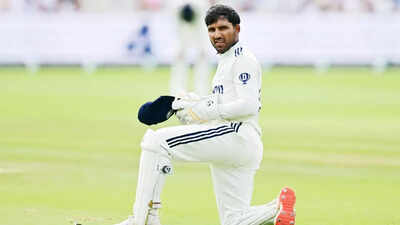 दलीप ट्रॉफी: क्यों ध्रुव जुरेल और अभिमन्यु ईज़वरन नहीं खेल रहे हैं – आपको सभी को जानना होगा | क्रिकेट समाचार