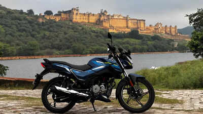 हीरो ग्लैमर एक्स रिव्यू: स्मार्ट फीचर्स, फ्रेश डिज़ाइन – क्या यह एक्स -फैक्टर ग्लैमर की जरूरत है?