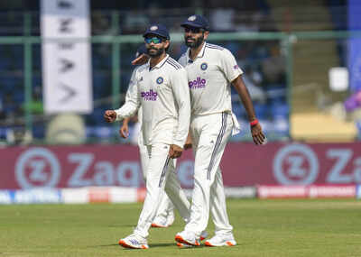 वेस्टइंडीज के महत्वपूर्ण विकेट के साथ रवींद्र जडेजा शीर्ष 3 में पहुंचे, हरभजन सिंह को पछाड़ा | क्रिकेट समाचार