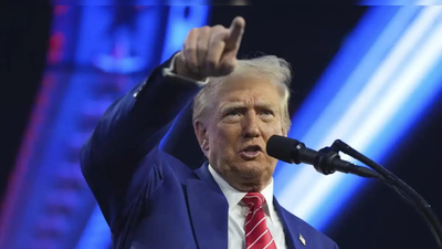 ‘व्यवहार करें, अच्छे बनें अन्यथा आपको मिटा दिया जाएगा’: गाजा युद्धविराम उल्लंघन के खिलाफ डोनाल्ड ट्रम्प की हमास को चेतावनी – देखें