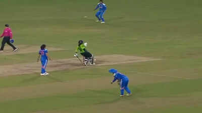 डेथ स्टार्स, फिएरी फेंकता है, और कोई हैंडशेक नहीं: भारत-पाकिस्तान प्रतिद्वंद्विता महिला विश्व कप में भड़क जाती है क्रिकेट समाचार