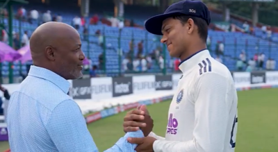 ‘हमारे गेंदबाजों को इतनी बुरी तरह मत मारो!’: ब्रायन लारा ने यशस्वी जयसवाल से की विनती | क्रिकेट समाचार