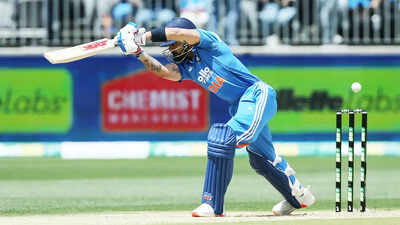 विराट कोहली नोटिस पर! मिचेल स्टार्क एडिलेड में पर्थ की रणनीति दोहराएंगे | क्रिकेट समाचार